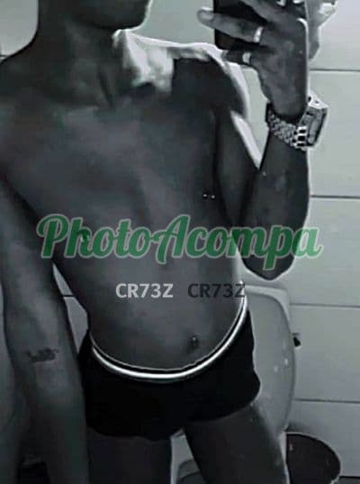 Acompanhante masculino em Nova Iguaçu — beijo grego, foto 2 de Vítor