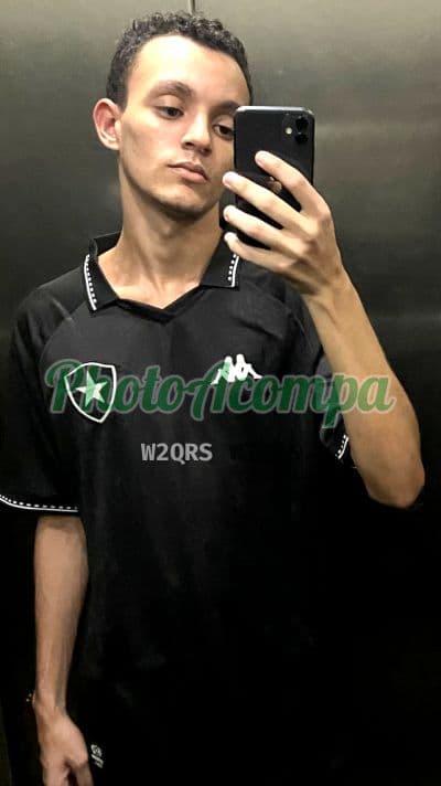 Foto 4: Acompanhante masculino em Rio de Janeiro — beijo na boca, Vítor