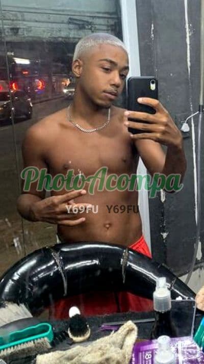 Foto 2: Acompanhante masculino em Rio de Janeiro — beijo na boca, Vítor