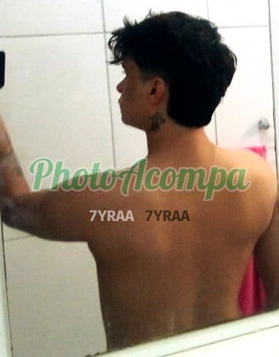 Acompanhante masculino em Taubaté com beijo grego (2) — Wendel