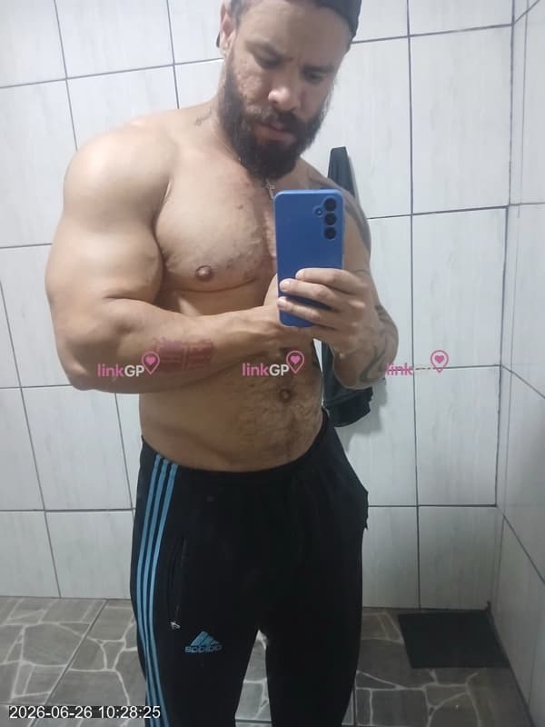 Acompanhante masculino cabelo ondulado em Sorocaba — Will