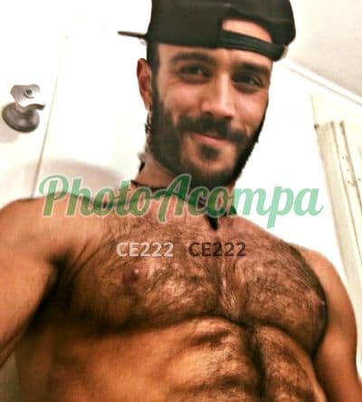 Acompanhante masculino em Campo Grande com garganta profunda (2) — Zeus