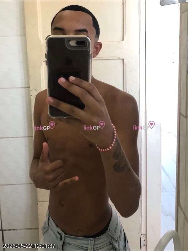 Acompanhante masculino olhos castanhos em Guadalupe, foto 3 de Zinhoo
