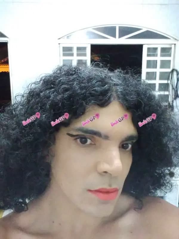 Travesti acompanhante em Itajubá — atende casal, foto 4 de Alana