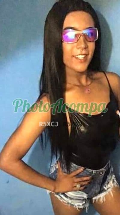 Travesti acompanhante em São Paulo com beijo na boca (4) — Aléxia