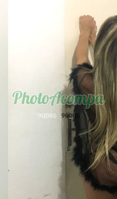 Travesti acompanhante em Vitória — beijo na boca, foto 2 de Ángel