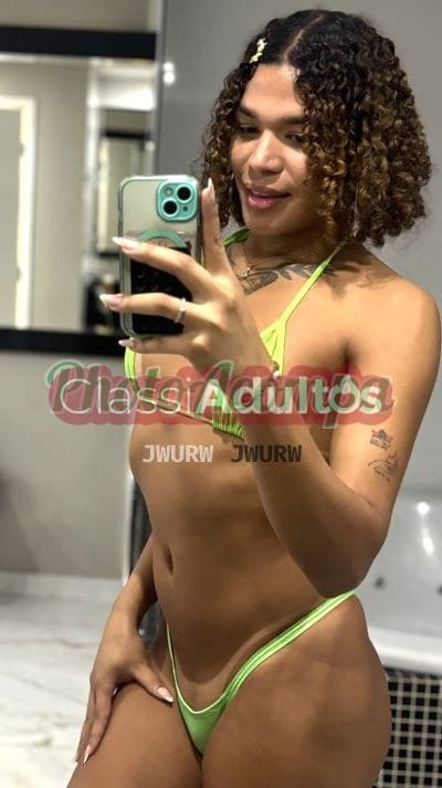Ayla — travesti em Maringá