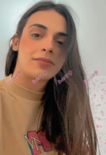 Travesti acompanhante em São Paulo — beijo na boca, foto 2 de Beatriz