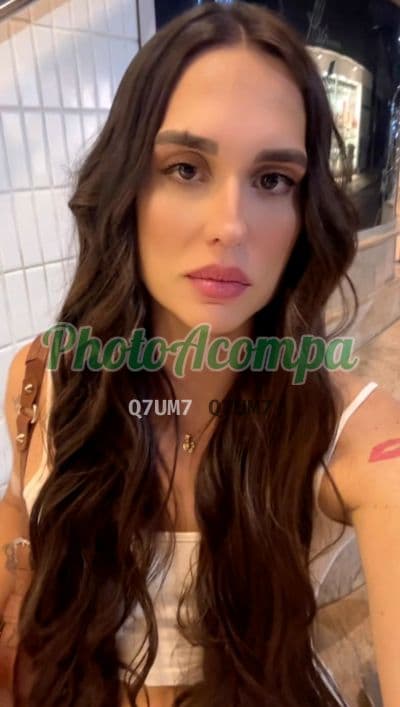 Foto 2: Travesti acompanhante em Porto Alegre — beijo grego, Beeatriz