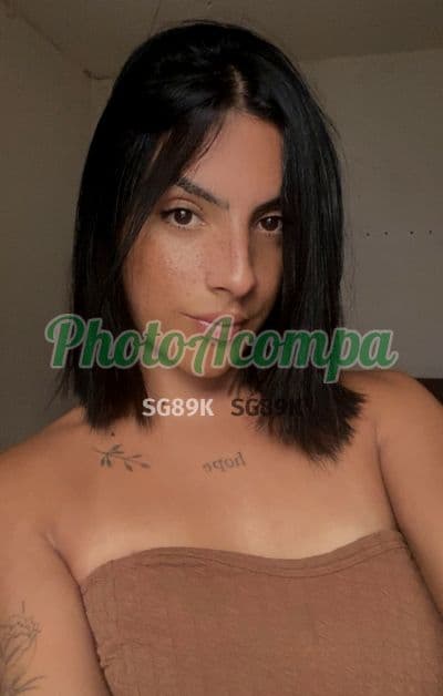 Travesti acompanhante em Várzea Paulista com beijo na boca (4) — Bella