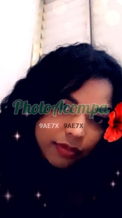 Travesti acompanhante em São Paulo — beijo na boca, foto 2 de Bia