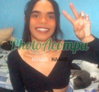 Travesti acompanhante em Várzea Paulista com beijo na boca (2) — Bia