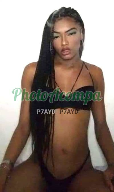 Travesti acompanhante em Carapicuíba com beijo grego (6) — Biana