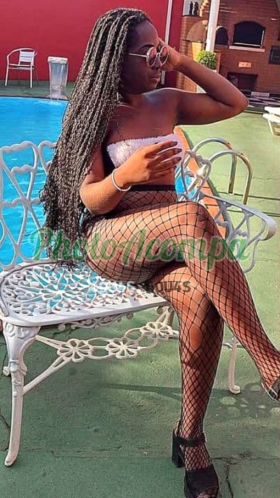 Travesti acompanhante em Canoas — beijo grego, foto 2 de Bombom