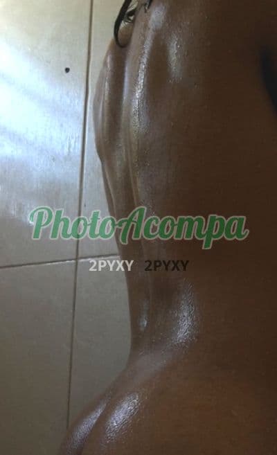 Travesti acompanhante em São Paulo — beijo grego, foto 2 de Brenda