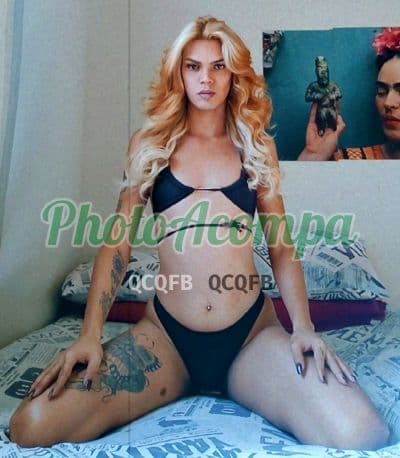 Travesti acompanhante em Belo Horizonte com beijo grego (4) — Bruna