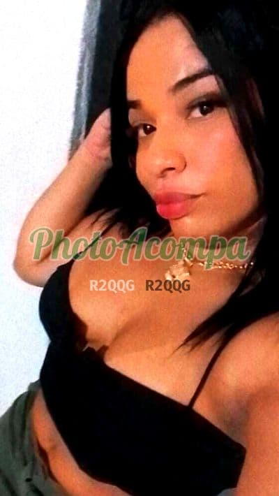 Travesti acompanhante em Rio de Janeiro com beijo na boca (4) — Camila