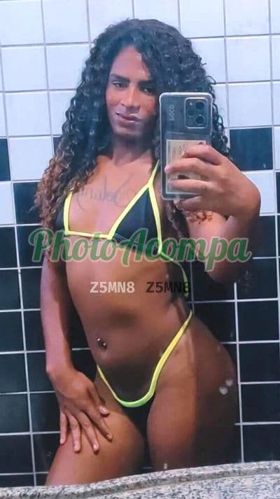 Foto 6: Travesti acompanhante em Recife — beijo na boca, Camila