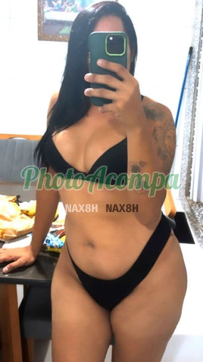 Travesti acompanhante em Fortaleza com beijo grego (2) — Carla