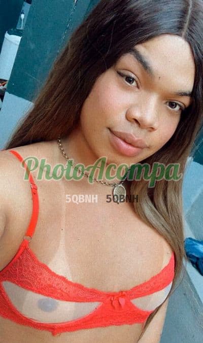 Travesti acompanhante em Macaé — beijo grego, foto 2 de Clara
