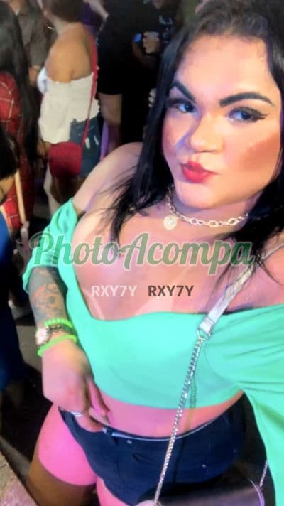 Travesti acompanhante em Fortaleza com beijo grego (2) — Dávila
