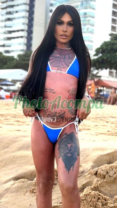 Travesti acompanhante em Americana com beijo grego (2) — Emanuelly