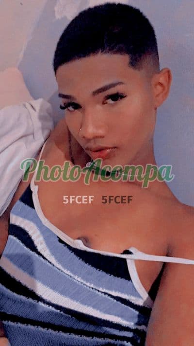 Travesti acompanhante em Fortaleza — garganta profunda, foto 2 de Emma