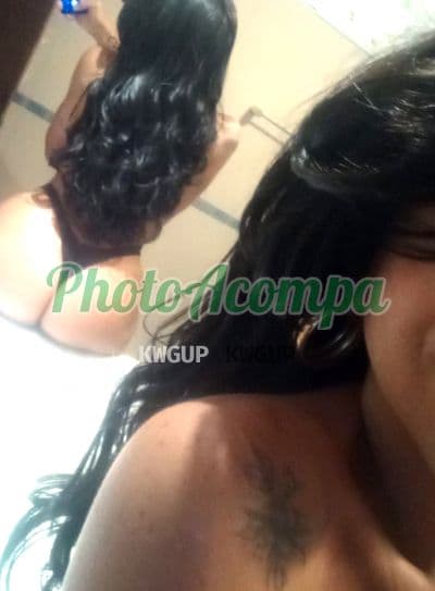 Travesti acompanhante em Rio de Janeiro com oral sem camisinha (4) — Gabriella