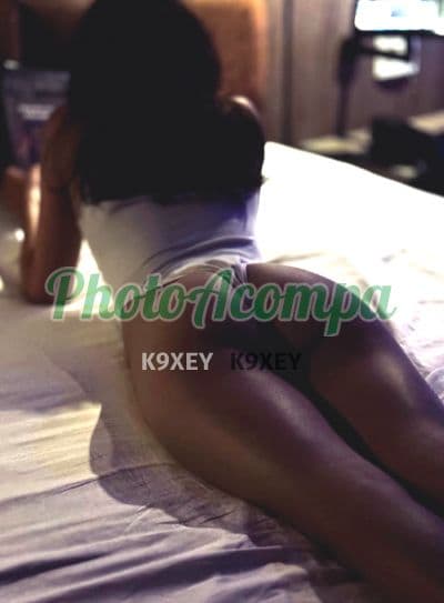 Travesti acompanhante em São Paulo — beijo na boca, foto 2 de Isabelly