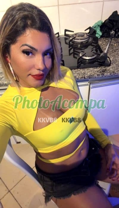 Foto 2: Travesti acompanhante em Rio de Janeiro — beijo na boca, Isis