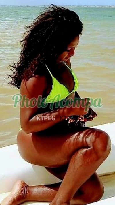 Travesti acompanhante em Salvador com beijo na boca (2) — Jack