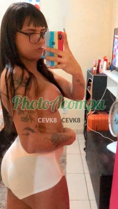 Travesti acompanhante em Nova Iguaçu com beijo na boca (2) — Jennifer