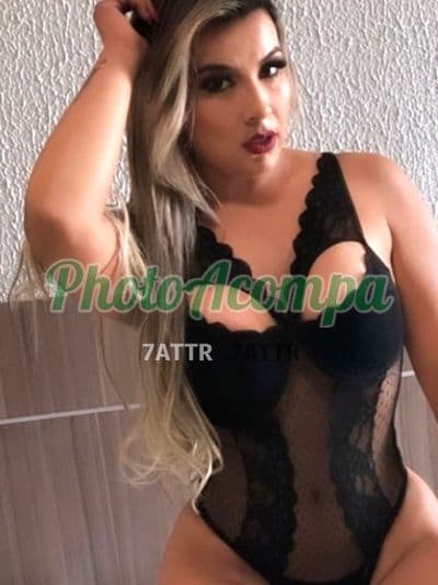 Foto 4: Travesti acompanhante em São Paulo — beijo na boca, Júlia