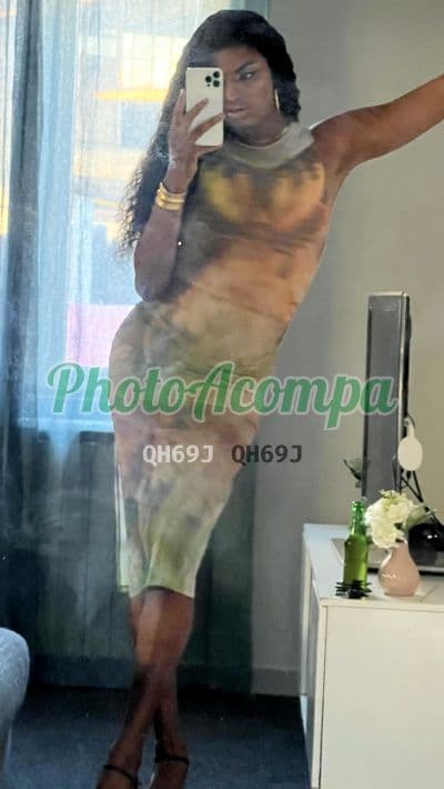 Travesti acompanhante em Nova Iguaçu com beijo grego (6) — Juliana