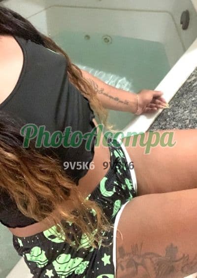 Travesti acompanhante em São João de Meriti — oral sem camisinha, foto 4 de Julinha