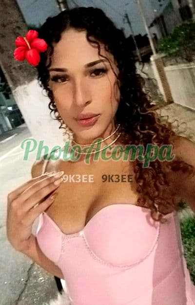 Travesti acompanhante em São Paulo com beijo grego (2) — Jully