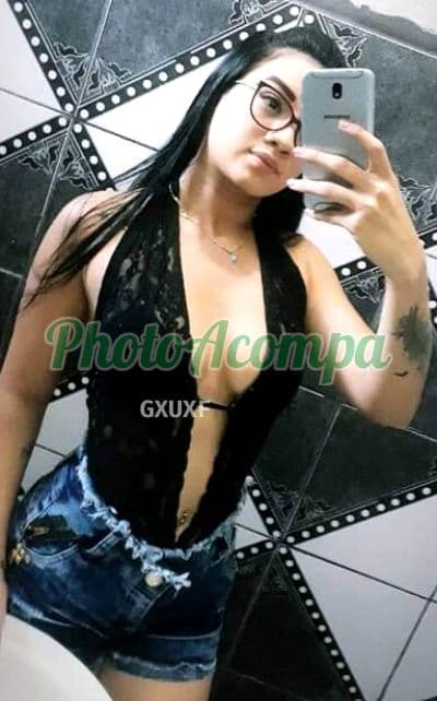 Travesti acompanhante em São Paulo — oral sem camisinha, foto 4 de Kamila