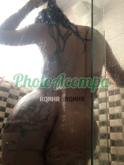 Travesti acompanhante em Duque de Caxias com beijo na boca (4) — Kaylane