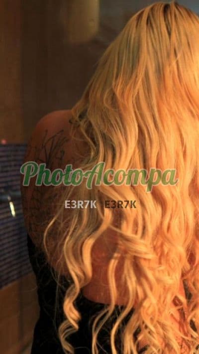 Travesti acompanhante em São Paulo com beijo grego (6) — Kelly