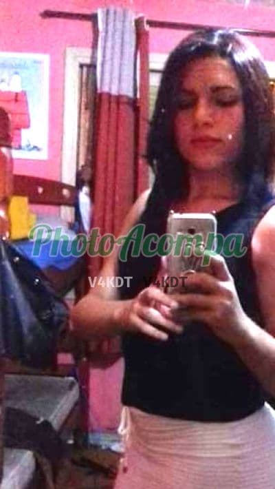 Travesti acompanhante em Carapicuíba com beijo na boca (4) — Kyara