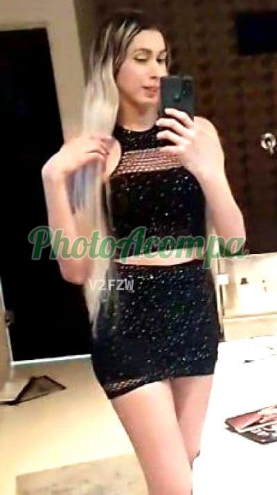 Travesti acompanhante em São Paulo — oral sem camisinha, foto 4 de Larissa