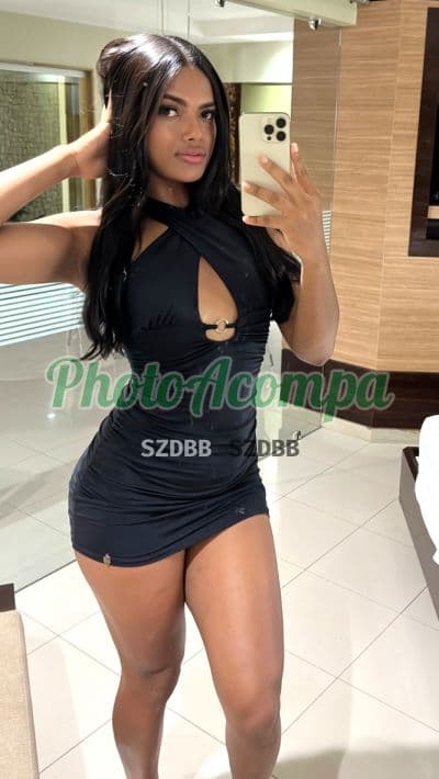 Travesti acompanhante em Fortaleza — beijo grego, foto 2 de Lauany