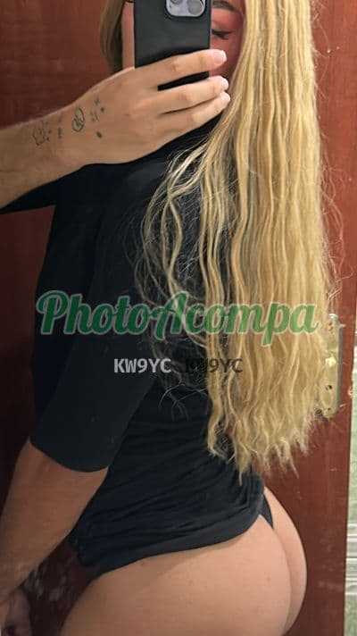 Travesti acompanhante em Rio de Janeiro com oral sem camisinha (4) — Layla