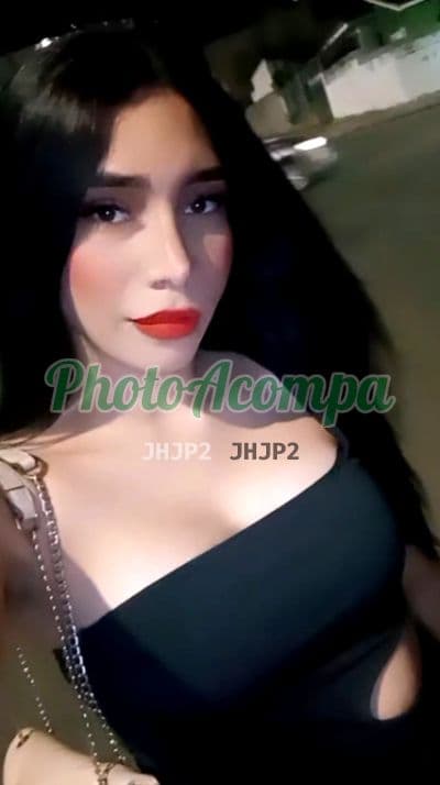 Travesti acompanhante em Atibaia com beijo na boca (2) — Lua