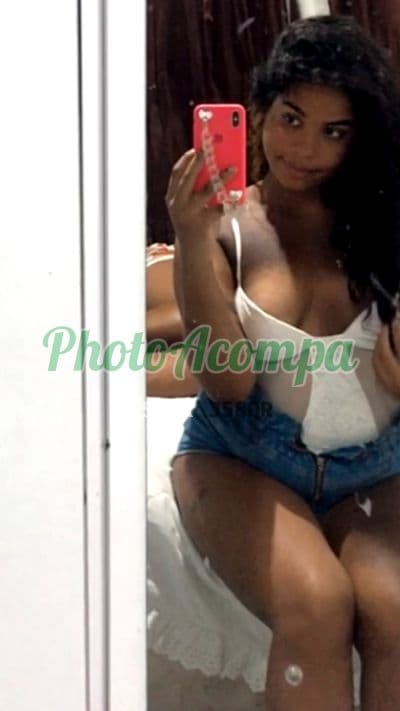 Travesti acompanhante em Salvador com beijo na boca (4) — Luara