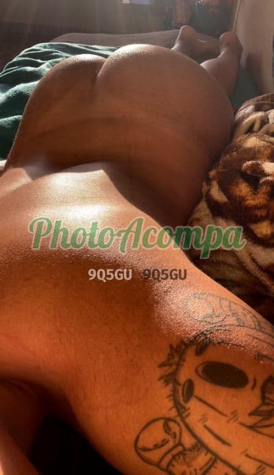 Travesti acompanhante em Aracaju — beijo na boca, foto 2 de Luluzinha