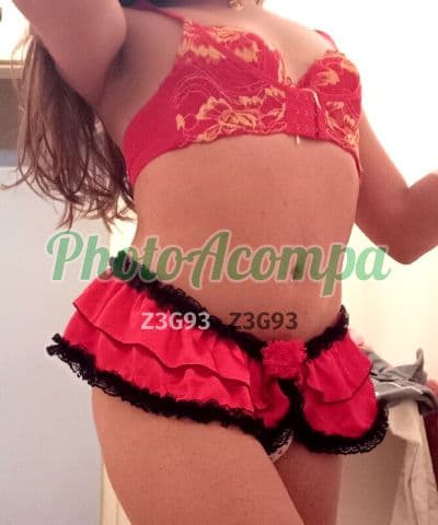 Travesti acompanhante em Ourinhos com beijo grego (2) — Mady