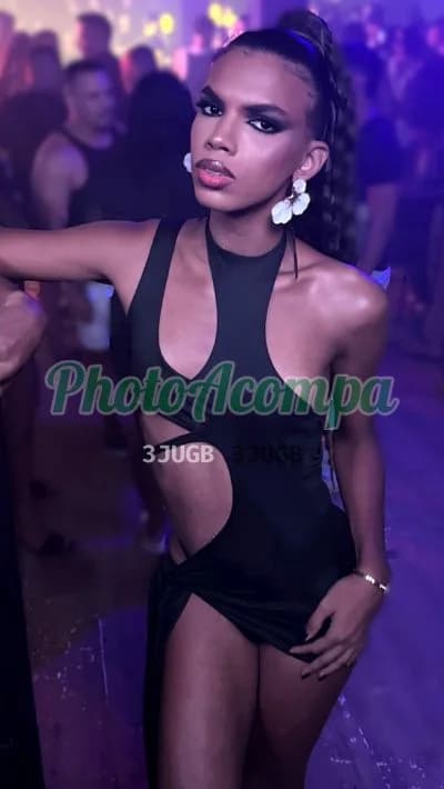 Foto 6: Travesti acompanhante em Recife — beijo na boca, Mari