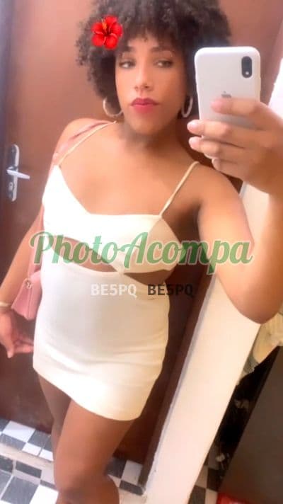 Travesti acompanhante em São Paulo — beijo grego, foto 4 de Mary