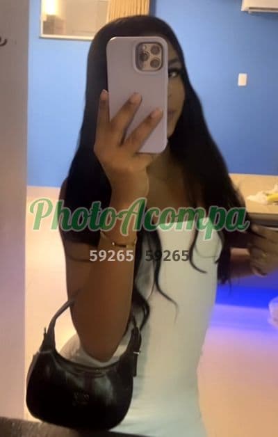 Travesti acompanhante em Campinas com beijo na boca (2) — Maya